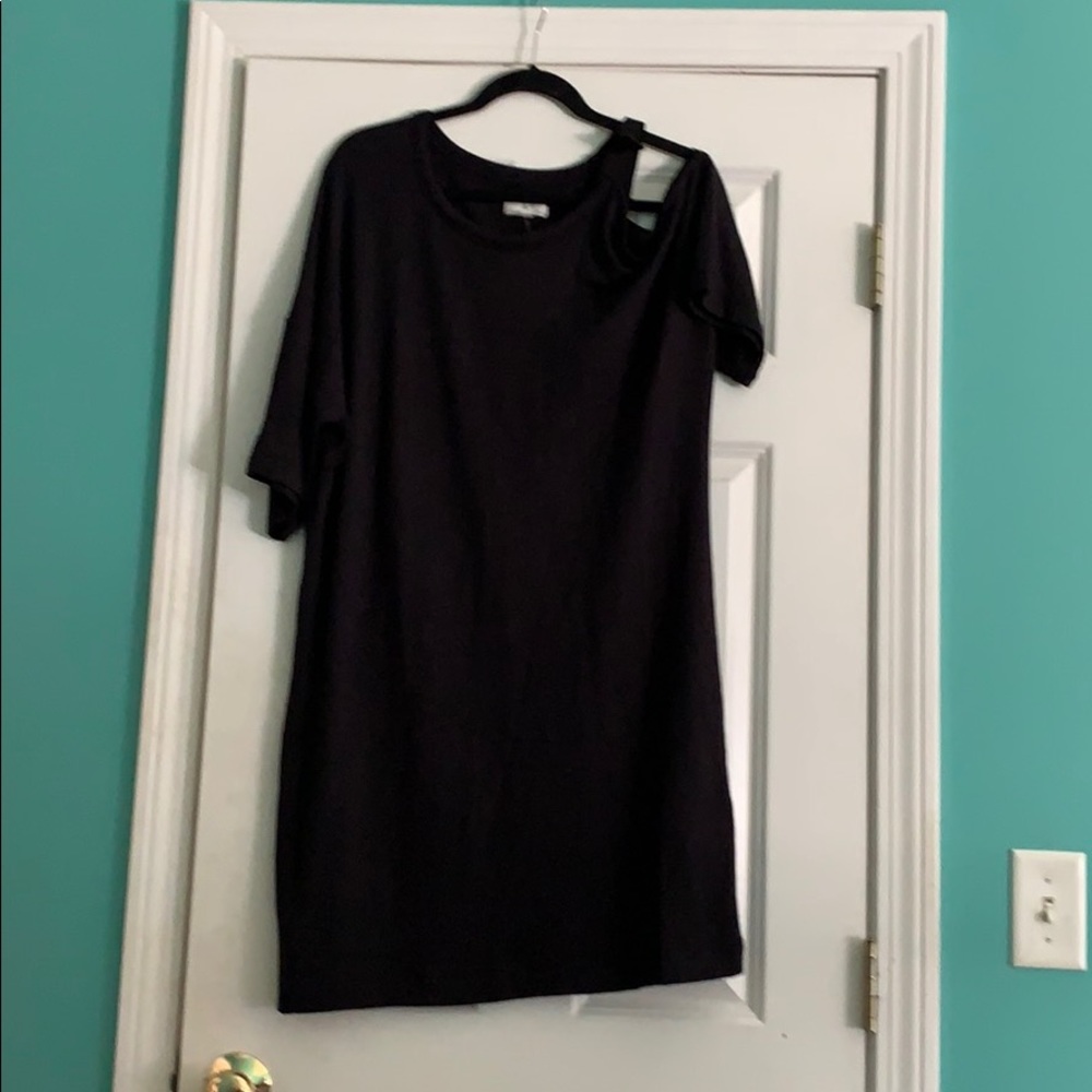Black jersey dress